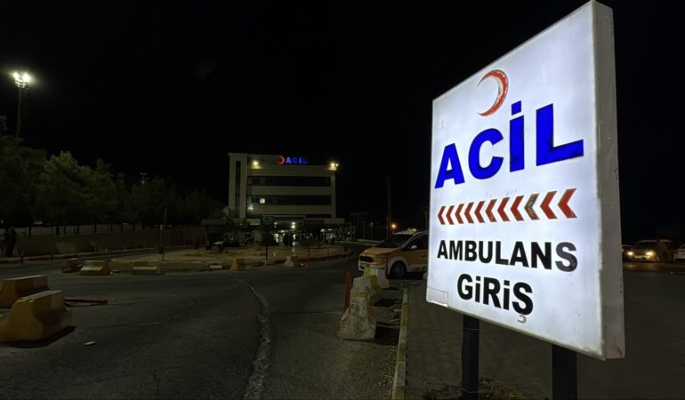 Diyarbakır'da eşini silahla öldüren kişi çocuğunu alarak kaçtı