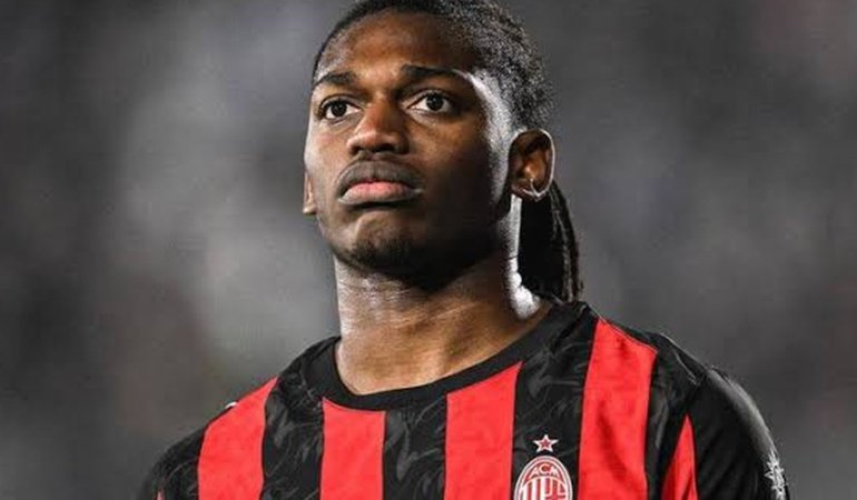 Galatasaray’dan Leao için 40 milyon avroluk hamle