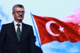 Iletisim-Baskani-Duran-Essiz-zafer-milletimizin-gelecegini-tayin-etme-iradesinin-ilanidir-featured