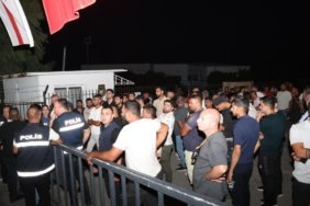 KKTC-Girne039de-kayip-yakinlarinin-umutlu-bekleyisi-devam-ediyor-featured