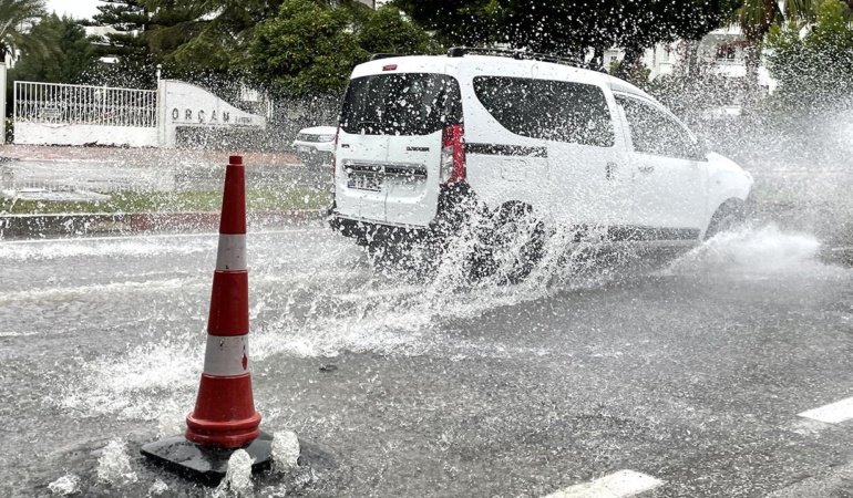 Meteoroloji'den iki bölge için kuvvetli yağış uyarısı