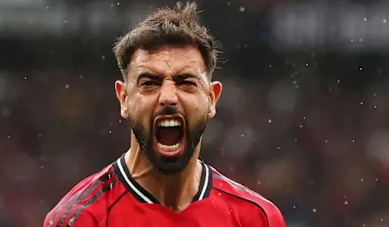 Yağmur altında gol yağmuru: United’dan 5-2’lik zafer
