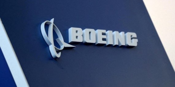 ABD-Donanmasi039nin-20-milyar-dolarlik-savas-ucagi-Boeing039e-featured