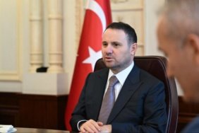 Adalet-Bakani-Gurlek-adliye-muhabirlerini-bakanlikta-agirladi-featured