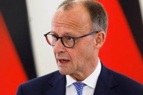 Almanya-Basbakani-Merz-gocmenlerin-geri-gonderilmesini-isteyen-AfD039ye-karsi-cikti-featured