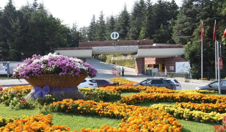 Anadolu Üniversitesinde lisansüstü programlara ikinci başvuru dönemi