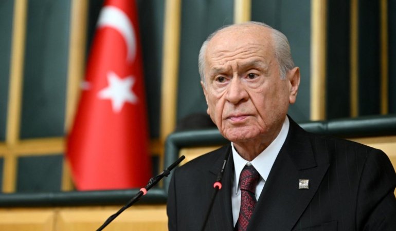 Bahçeli: 9 Eylül kutlu, İzmir ilelebet Türk yurdu olsun