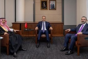 Bakan-Fidan-TurkiyeSuriyeSuudi-Arabistan-Uclu-Disisleri-Bakanlari-toplantisina-ev-sahipligi-yapti-featured