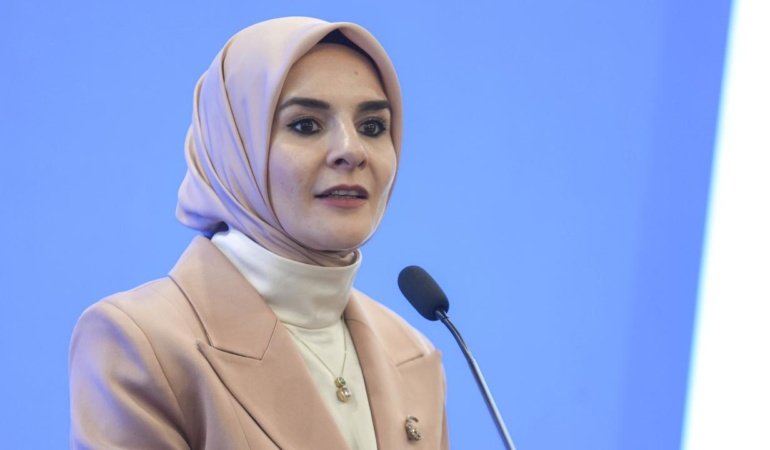 Bakan Göktaş: 25 kişilik psikososyal destek ekibimizle ilk andan itibaren sahada