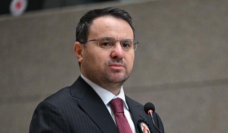 Bakan Gürlek'ten Ahmet Şık hakkında suç duyurusu ve manevi tazminat davası