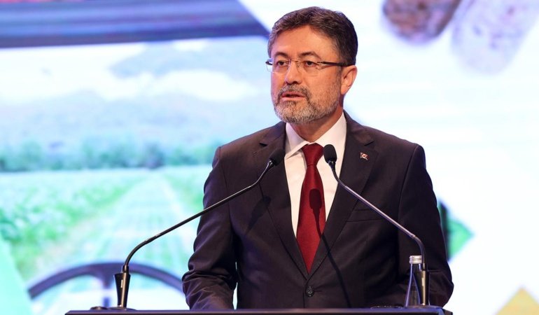 Bakan Yumaklı: Bu yıl buğday ve arpa üretiminde rekor bekliyoruz