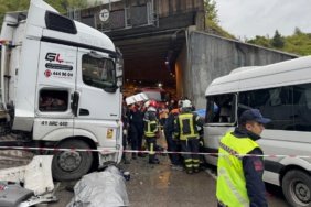 Bartin039da-minibus-ile-tir-carpisti-1-olu-11-yarali-featured