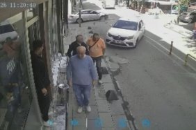 Bayrampasa039da-kaza-yapan-otomobil-kaldirimdaki-yayalara-carpti-5-yarali-featured