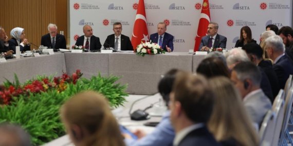 Cumhurbaskani-Erdogan-ABD039li-dusunce-kurulusu-temsilcileriyle-bir-araya-geldi-featured