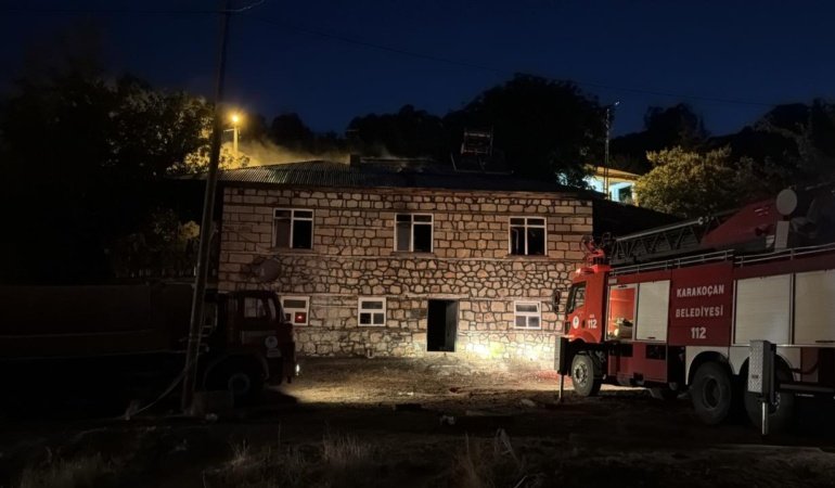 Elazığ'da ev yangını: Karı koca hayatını kaybetti