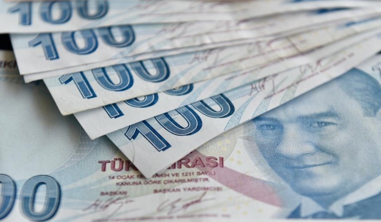 Eylül ayı yaşlı ve engelli aylıkları hesaplara yatırılmaya başlandı