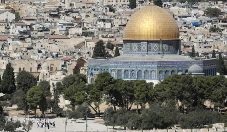 Filistin topraklarını gasbeden 480 İsrailli, Mescidi Aksaya baskın düzenledi