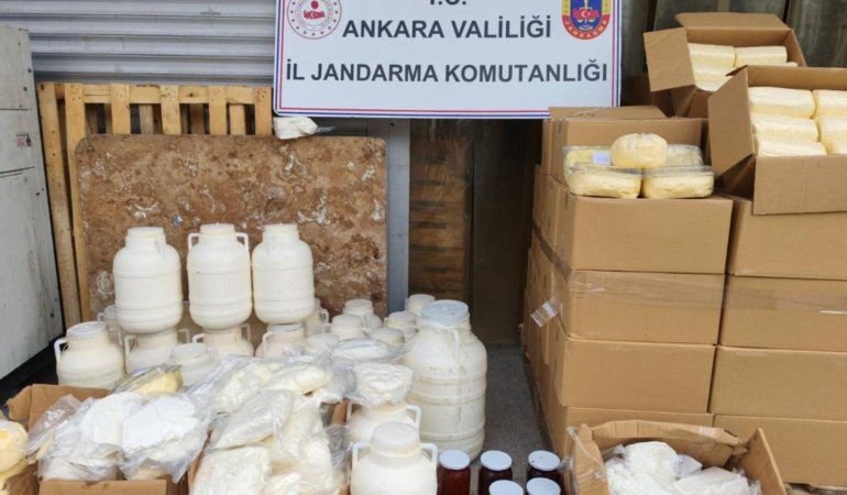 Halk sağlığını tehlikeye atan 838 kilogram süt ürünü imha edildi