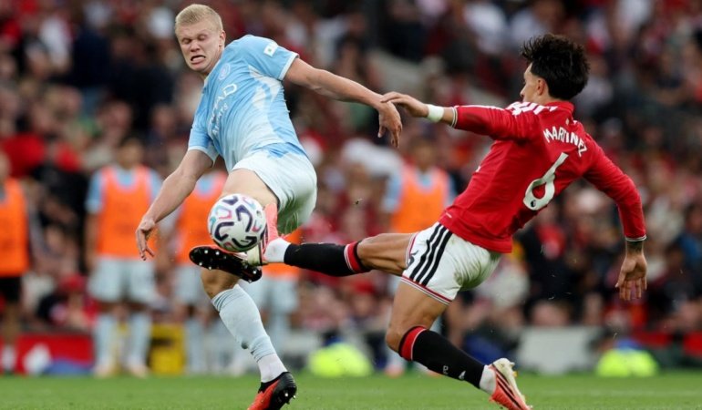 İngiltere Hakem Kurulu: Manchester derbisinde hakem hatası yapıldı