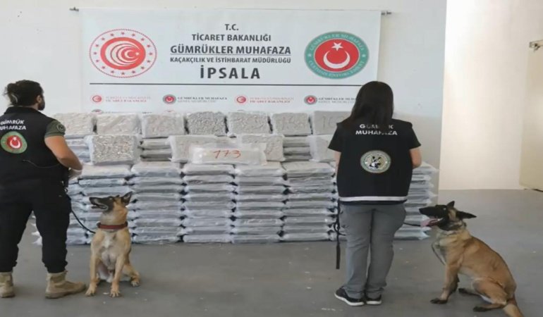 İpsala Gümrük Kapısı'nda 387 kilogram uyuşturucu ele geçirildi