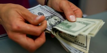 Irak039a-ABD039den-yeni-dolar-sevkiyati-yapilacagi-belirtildi-featured