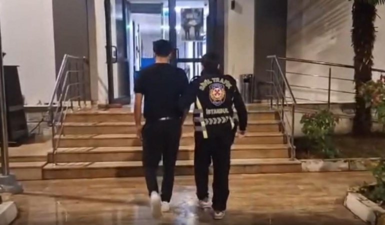 İstanbul'da trafikte kavga eden 3 sürücüye 196 bin 738 lira ceza