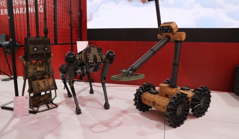 Jandarmanın yerli robotları TEKNOFEST Güneydoğu'da görücüye çıktı