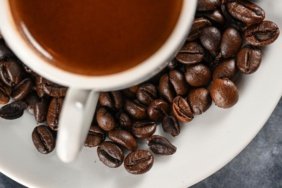 Kahve-kokusunun-ruh-hali-ve-beyin-dalgalarini-degistirebildigi-tespit-edildi-featured