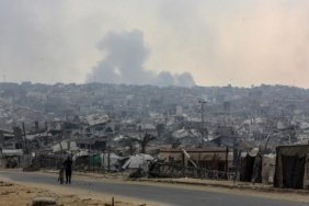 Katil-Israil039in-saldirdigi-Gazze039de-son-24-saatte-8-kisi-hayatini-kaybetti-featured