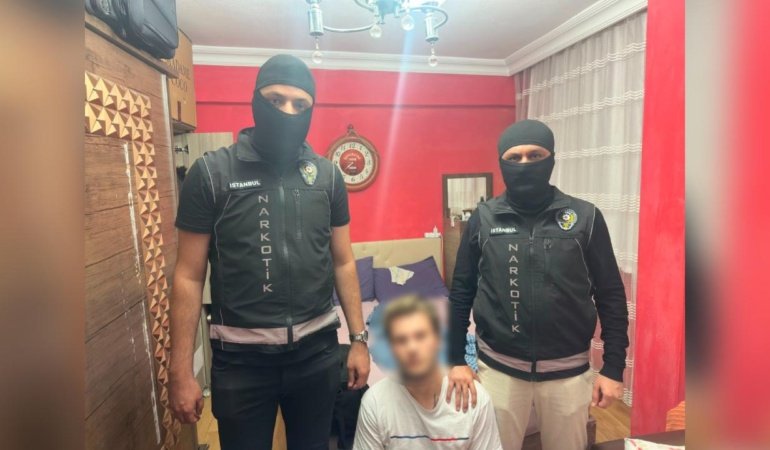 Kırmızı bültenle aranan şüpheli İstanbul'da yakalandı