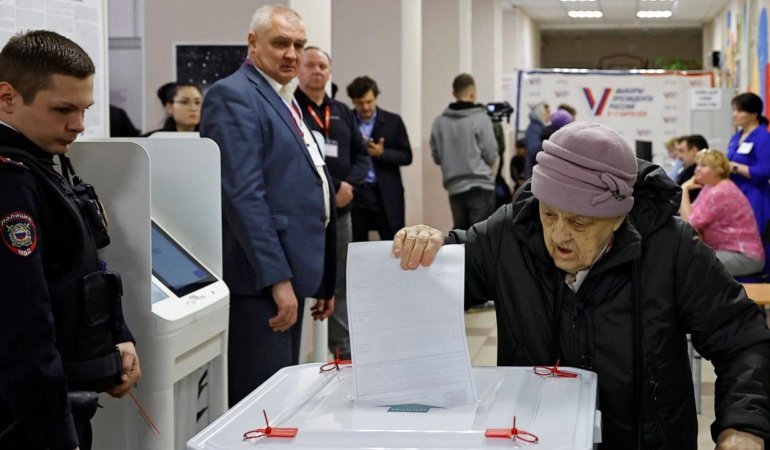 Rusya'da Duma seçimlerinin galibi Putinin Birleşik Rusya partisi oldu
