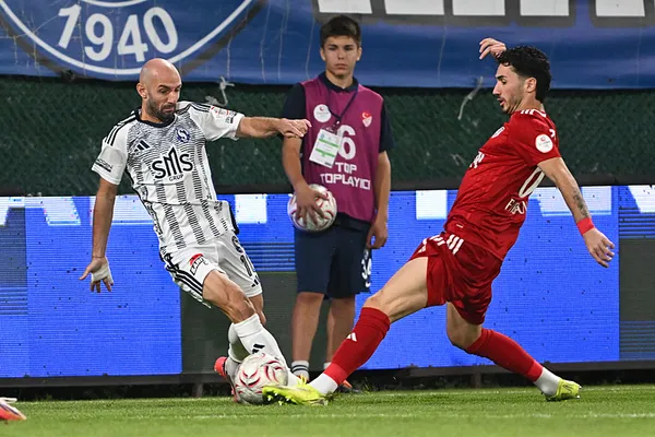 Sarıyer evinde hata yapmadı! Pendikspor’u 2-0 geçti