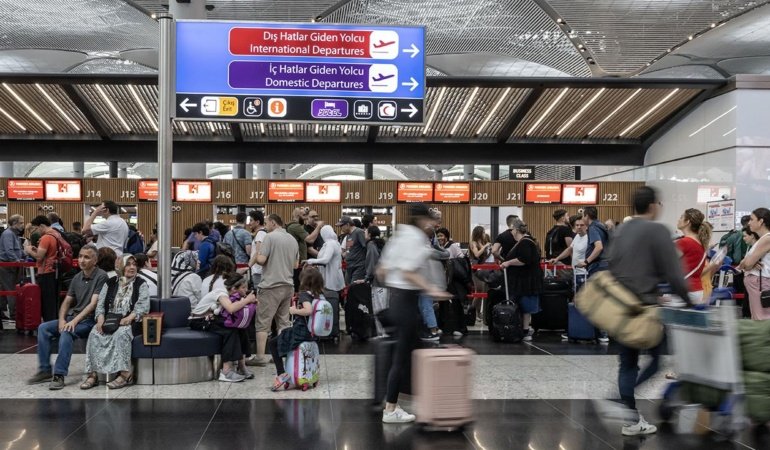 Son 8 ayda en fazla yabancı ziyaretçi Rusya ve Almanya'dan