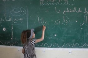 Soykirimci-Israil-saldirilarinin-golgesinde-Gazze039de-3-yil-sonra-egitim-yeniden-basladi-featured