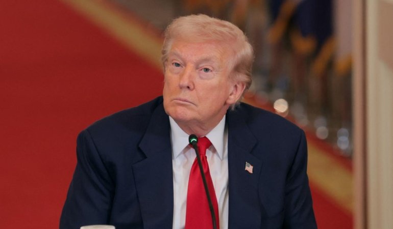 Trump, Kanada, Meksika ve Grönland'ı 'ABD toprağı' olarak paylaştı