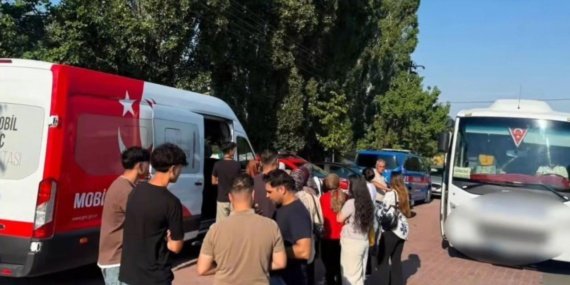 Yurt-genelindeki-denetimlerde-230-duzensiz-gocmen-yakalandi-featured