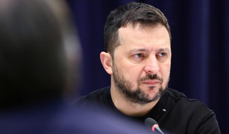 Zelenski, Rusya'nın Kiev'e saldırısında 2 kişinin öldüğünü duyurdu