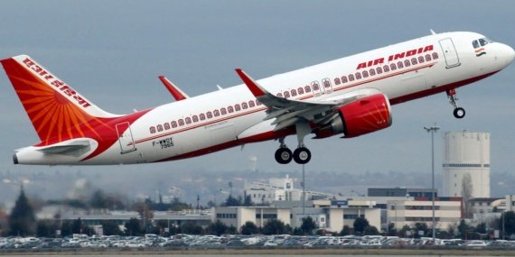 Air-India-ucagi-kacirilma-alarmi-iddiasi-uzerine-acil-inis-yapti-featured