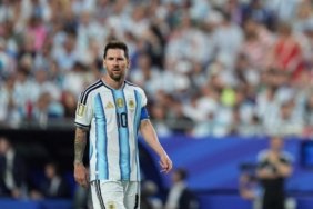 Arjantin039in-efsanesi-Messi-milli-takima-veda-etti-featured