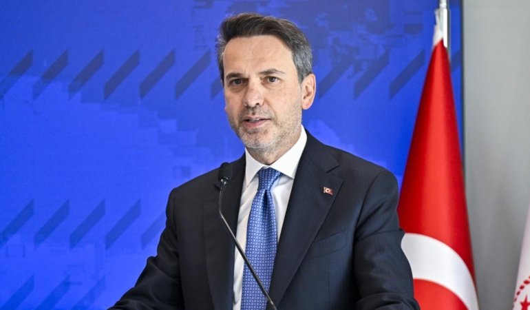 Bakan Bayraktar: Hedefimiz 2050'ye kadar nükleer enerji kapasitemizi 20 bin megavata ulaştırmak