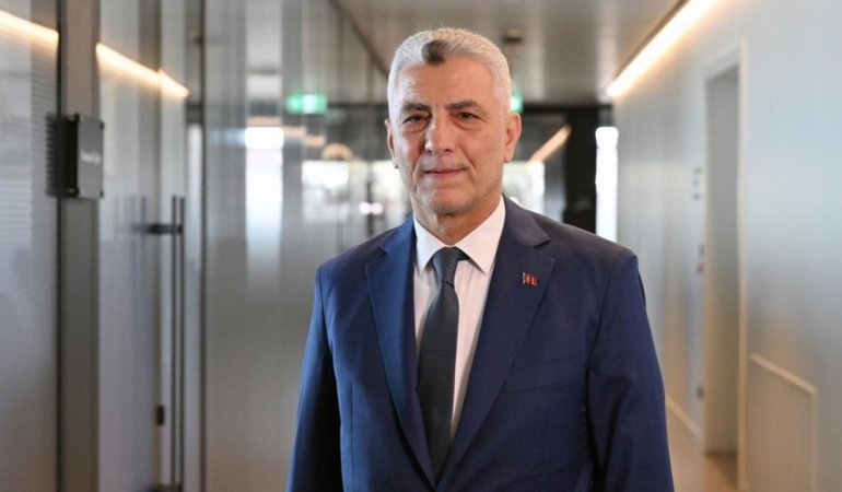 Bakan Bolat hakkındaki iddiaları yalanladı