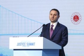 Bakan-Gurlek-Adalet-ayrimci-olmamalidir-featured