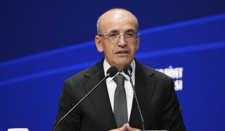 Bakan Şimşek: Dezenflasyon süreci, savaş etkisiyle yavaşlasa da mücadeleden vazgeçmedik