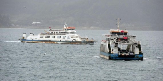 Bozcaada-ve-Gokceada-feribot-seferlerine-hava-engeli-featured