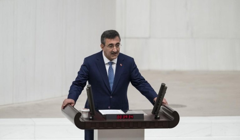 Cevdet Yılmaz: Ekim ayında 1 milyon liraya kadar anapara ödemelerinin yapılabileceğini öngörüyoruz