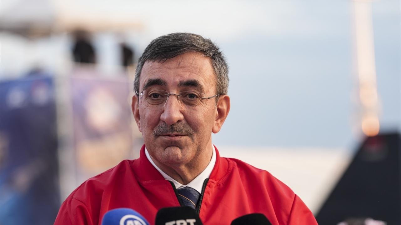 Cevdet-Yilmaz-TEKNOFEST-yapildigi-illere-Guneydogu039ya-turizm-olarak-da-onemli-deger-katiyor-featured