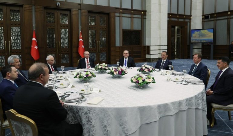 Cumhurbaşkanı Erdoğan, Yüksek Mahkeme Başkanlarıyla yemekte bir araya geldi