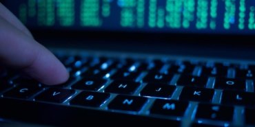 FBI-Cin-baglantili-bilgisayar-korsanlarinin-araclarina-el-koydu-featured