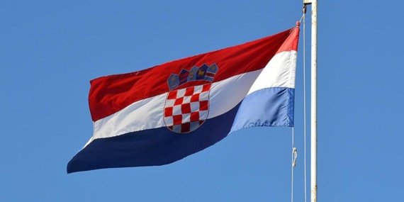 Hirvat-savas-ucagi-ucak-kacirma-kodu-girilen-Malta039ya-ait-yolcu-ucagini-hava-sahasinin-disina-cikardi-featured