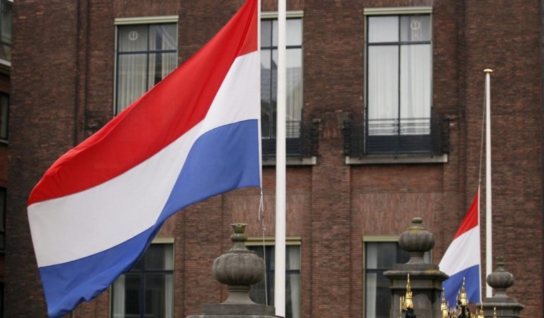 Hollanda kraliyetinin, sömürgeciliği yüzyıllarca destekleyerek büyük kazanç sağladığı ortaya çıktı